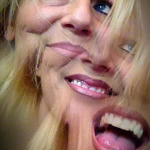 Meet your Posher, Suzie